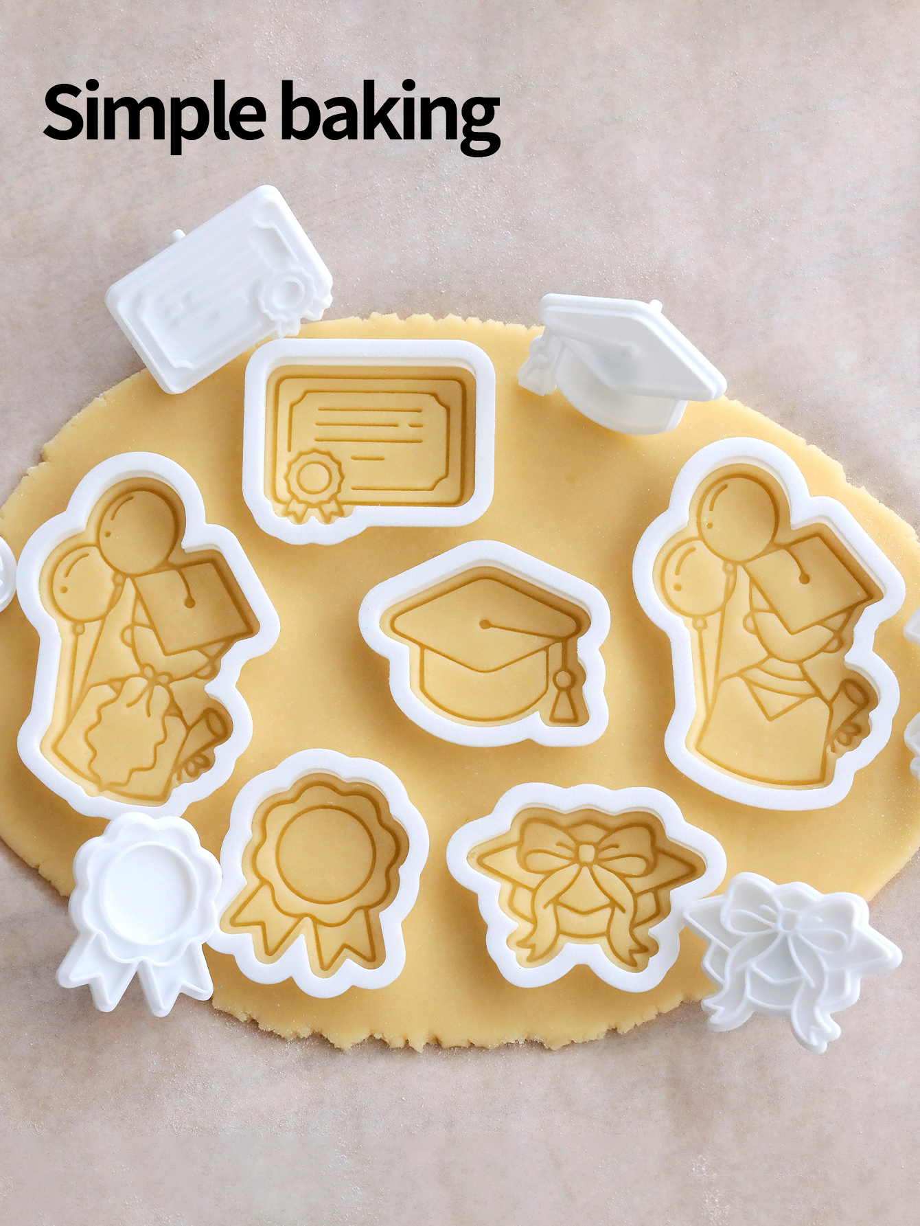 Graduation Season Cookie Cutte - Kitchen Baking Items recension och pris
